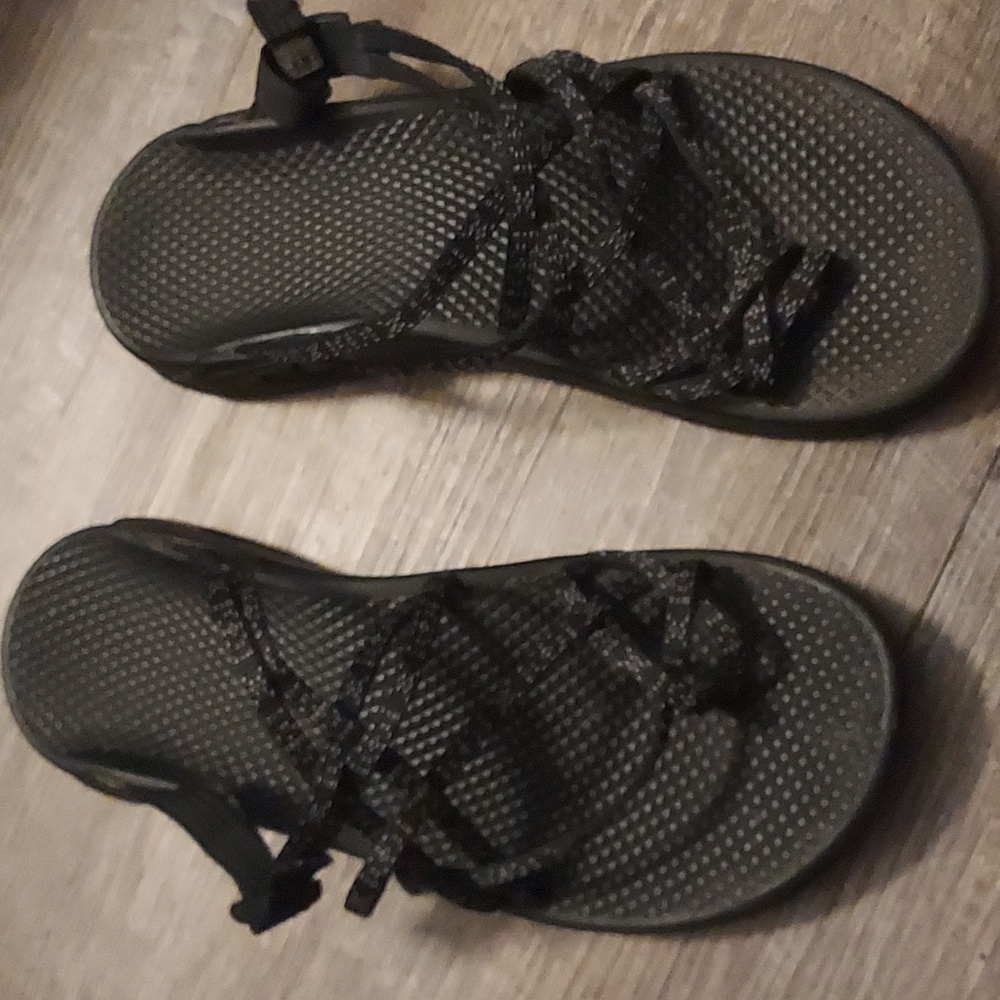 Womans size 9 Chaco slide sandles